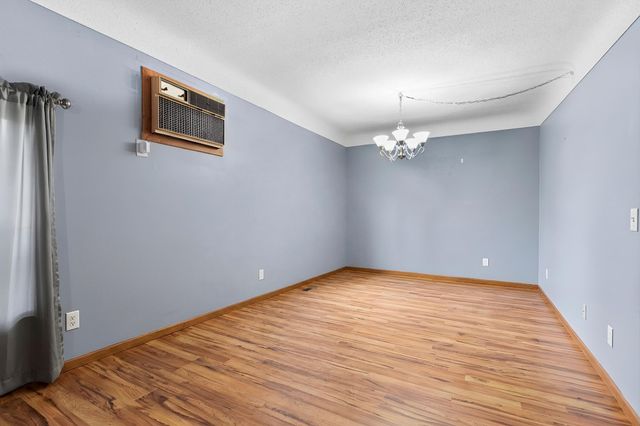1050 Matilda Street, Saint Paul, MN 55117