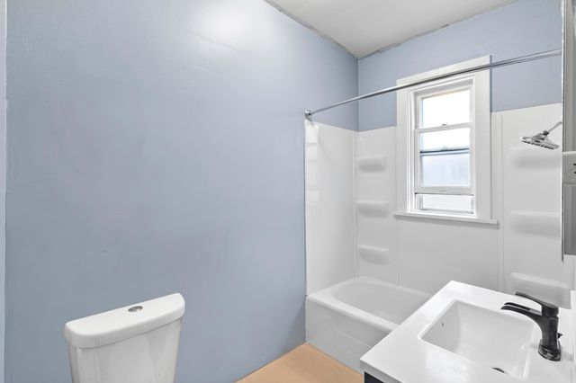 1050 Matilda Street, Saint Paul, MN 55117