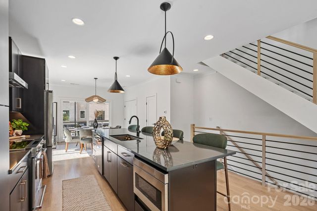 910 Van Every Street, Charlotte, NC 28205