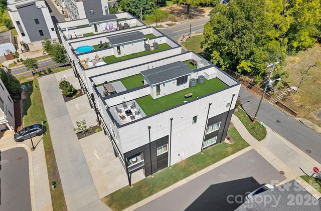 910 Van Every Street, Charlotte, NC 28205