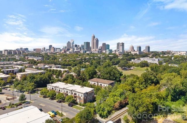 910 Van Every Street, Charlotte, NC 28205
