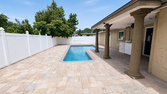 6012 12TH AVENUE, New Port Richey, FL 34653