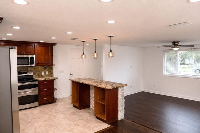 6012 12TH AVENUE, New Port Richey, FL 34653