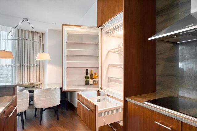 10295 Collins Ave. 1014, Bal Harbour, FL 33154