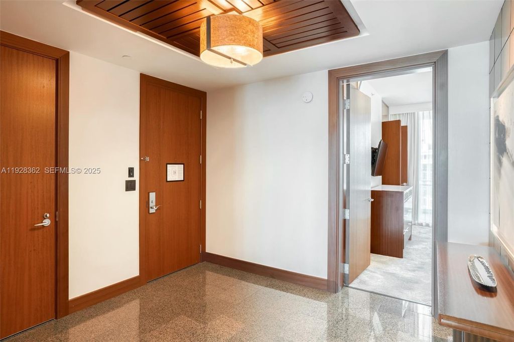 10295 Collins Ave. 1014, Bal Harbour, FL 33154