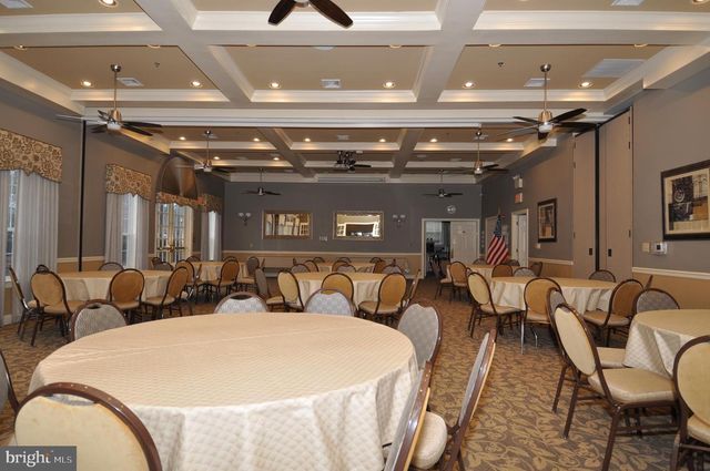 17 BARBARY LN, Columbus, NJ 08022