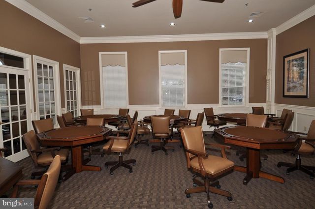 17 BARBARY LN, Columbus, NJ 08022