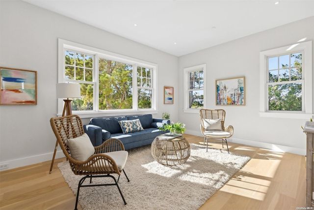 218 Dune Road, Westhampton Beach, NY 11978