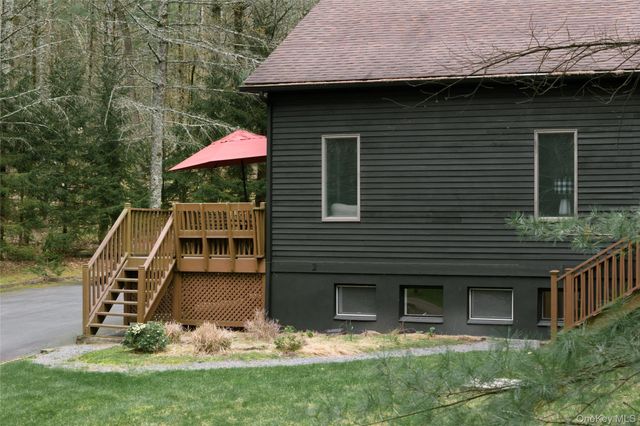 2 Carpathy Court, Glen Spey, NY 12737