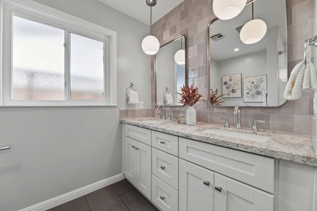 38566 Oliver Way, Fremont, CA 94536