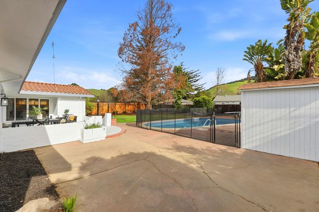 38566 Oliver Way, Fremont, CA 94536