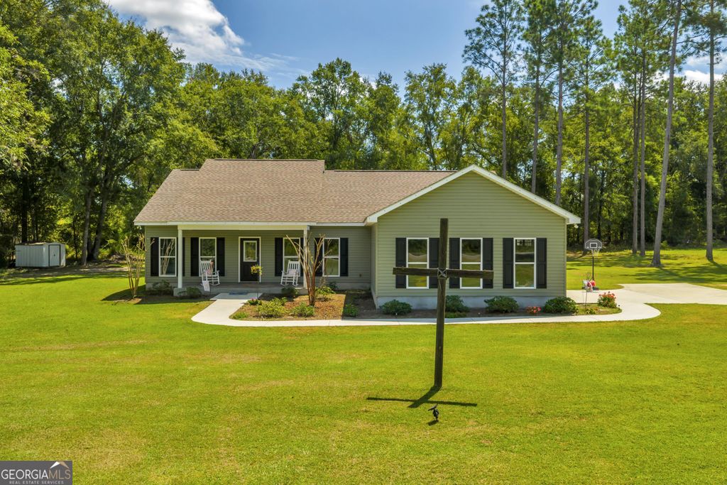 1910 Payne Road, Rentz, GA 31075