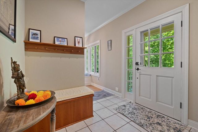 N29W30593 Foxwood DRIVE, Pewaukee, WI 53072