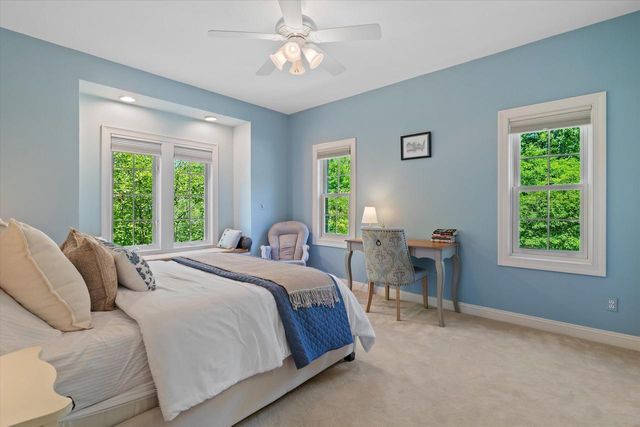 N29W30593 Foxwood DRIVE, Pewaukee, WI 53072