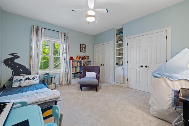 N29W30593 Foxwood DRIVE, Pewaukee, WI 53072