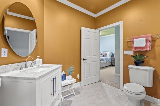 N29W30593 Foxwood DRIVE, Pewaukee, WI 53072