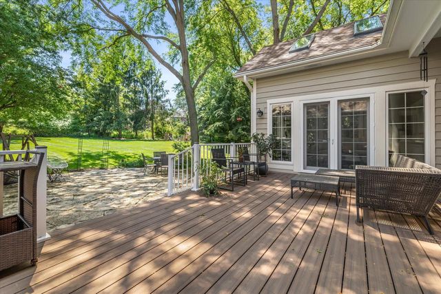 N29W30593 Foxwood DRIVE, Pewaukee, WI 53072