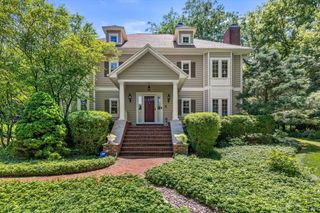 N29W30593 Foxwood DRIVE, Pewaukee, WI 53072