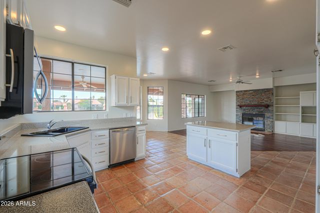 2119 N PEBBLE BEACH Drive, Casa Grande, AZ 85122