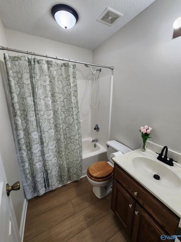 1808 Union Grove Road, Guntersville, AL 35976