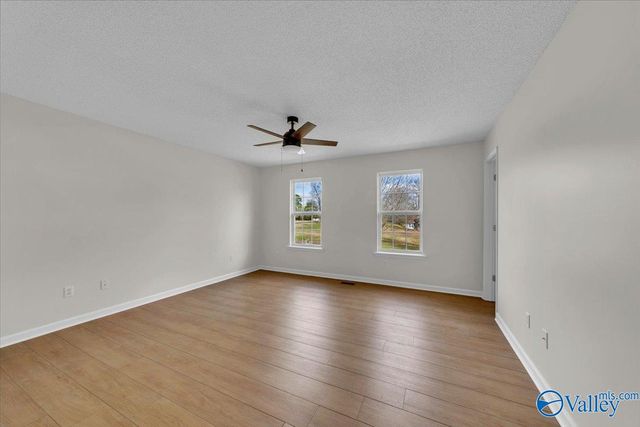 1808 Union Grove Road, Guntersville, AL 35976