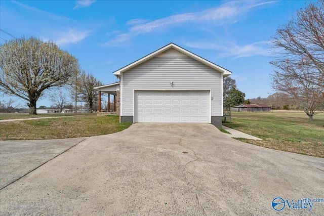 1808 Union Grove Road, Guntersville, AL 35976