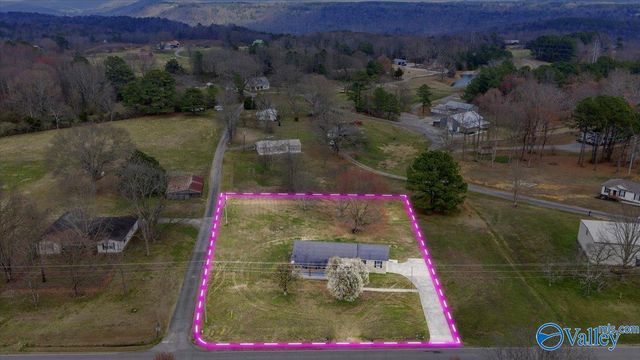 1808 Union Grove Road, Guntersville, AL 35976