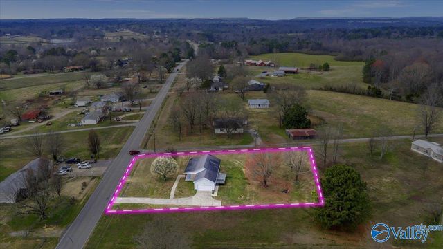 1808 Union Grove Road, Guntersville, AL 35976