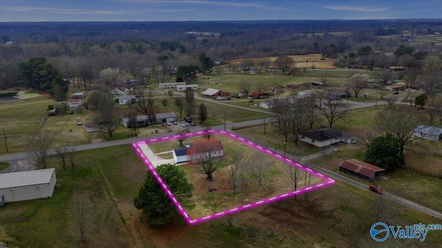 1808 Union Grove Road, Guntersville, AL 35976