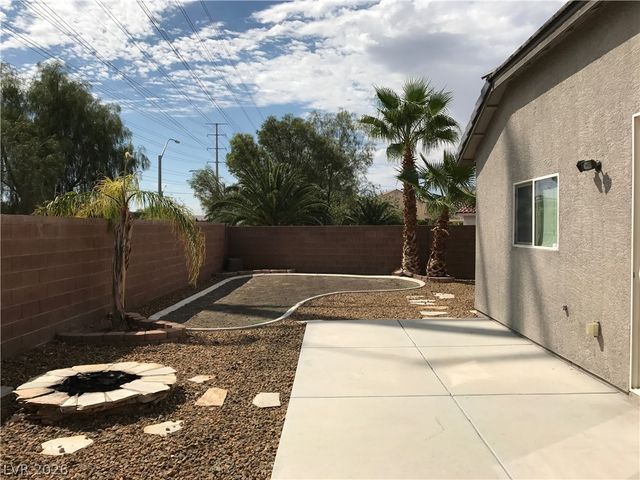 8400 Wildheart Ranch Street, Las Vegas, NV 89131