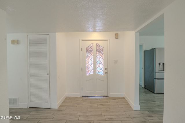 11737 CHITO SAMANIEGO Drive, El Paso, TX 79936