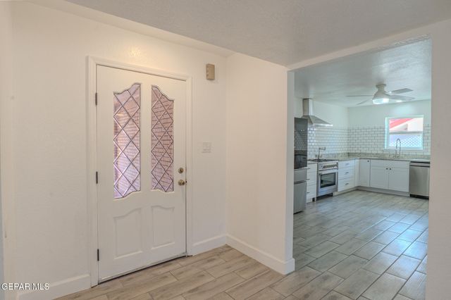 11737 CHITO SAMANIEGO Drive, El Paso, TX 79936