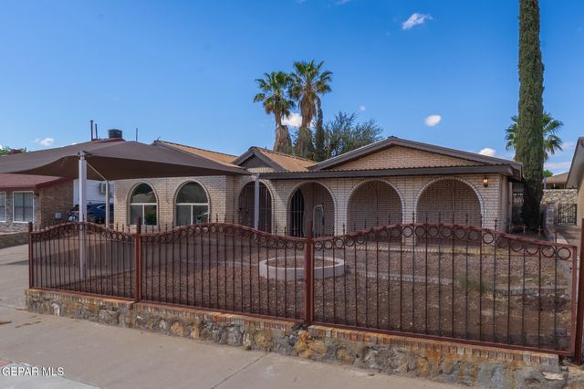 11737 CHITO SAMANIEGO Drive, El Paso, TX 79936