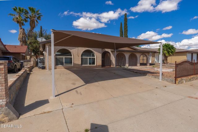 11737 CHITO SAMANIEGO Drive, El Paso, TX 79936