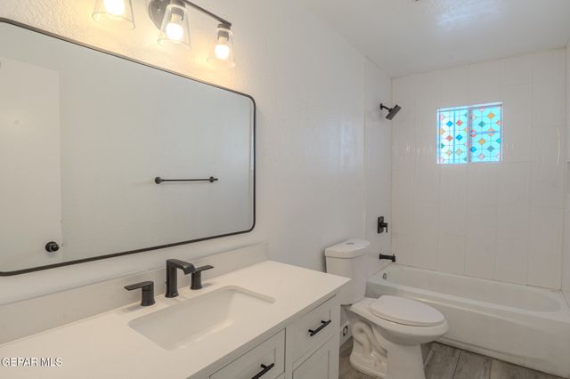 11737 CHITO SAMANIEGO Drive, El Paso, TX 79936