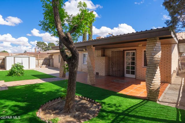 11737 CHITO SAMANIEGO Drive, El Paso, TX 79936