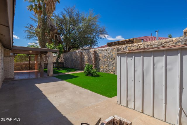 11737 CHITO SAMANIEGO Drive, El Paso, TX 79936