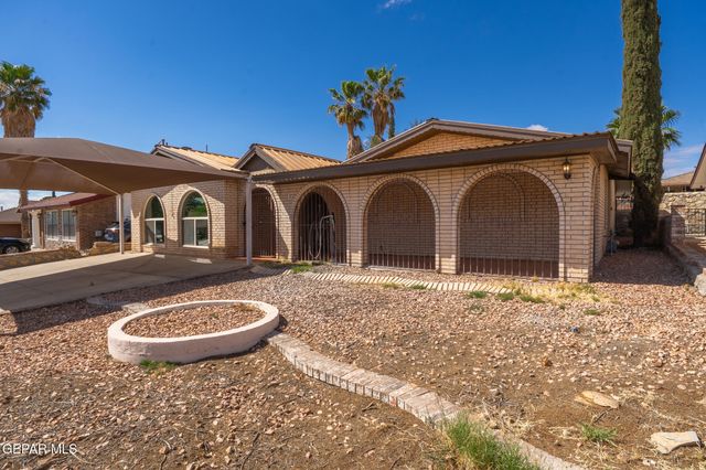 11737 CHITO SAMANIEGO Drive, El Paso, TX 79936