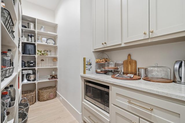 2202 S Ridge Crossing, Abilene, TX 79606