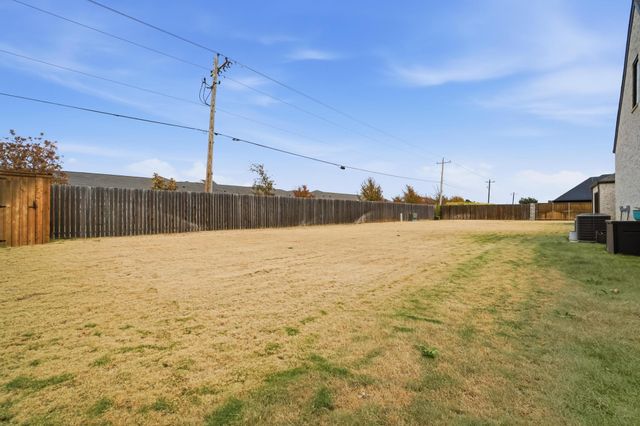 2202 S Ridge Crossing, Abilene, TX 79606