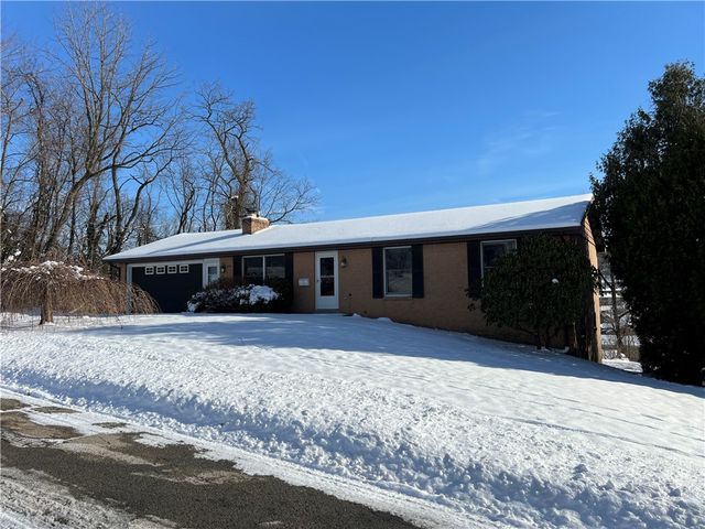 1014 Jefferson Ave, Jeannette, PA 15644