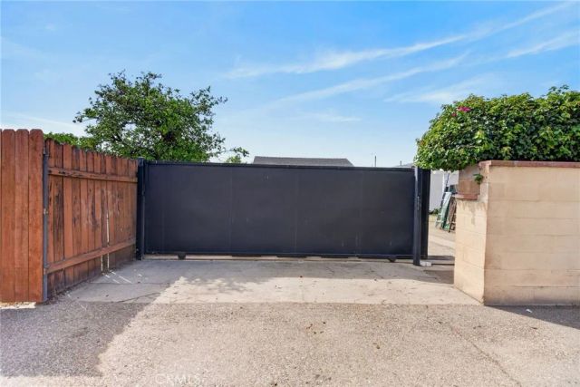 1811 James Place, Pomona, CA 91767