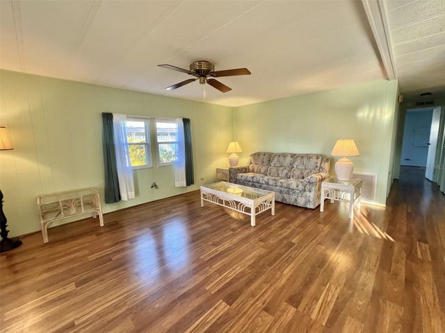 169 BOUGAINVILLEA DRIVE, Leesburg, FL 34748