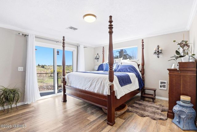 12309 Douglas Rd, Yakima, WA 98908