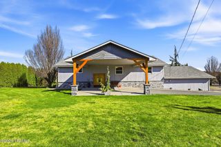 12309 Douglas Rd, Yakima, WA 98908