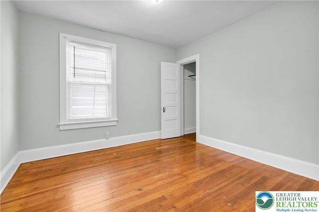 2313 Sycamore Street, Easton, PA 18042