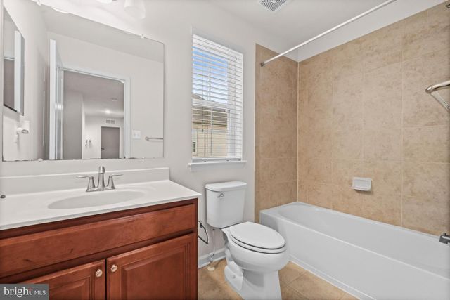 11167 SAINT CHRISTOPHER DR, White Plains, MD 20695