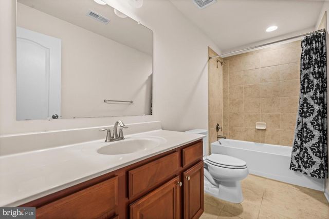 11167 SAINT CHRISTOPHER DR, White Plains, MD 20695