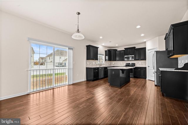 11167 SAINT CHRISTOPHER DR, White Plains, MD 20695