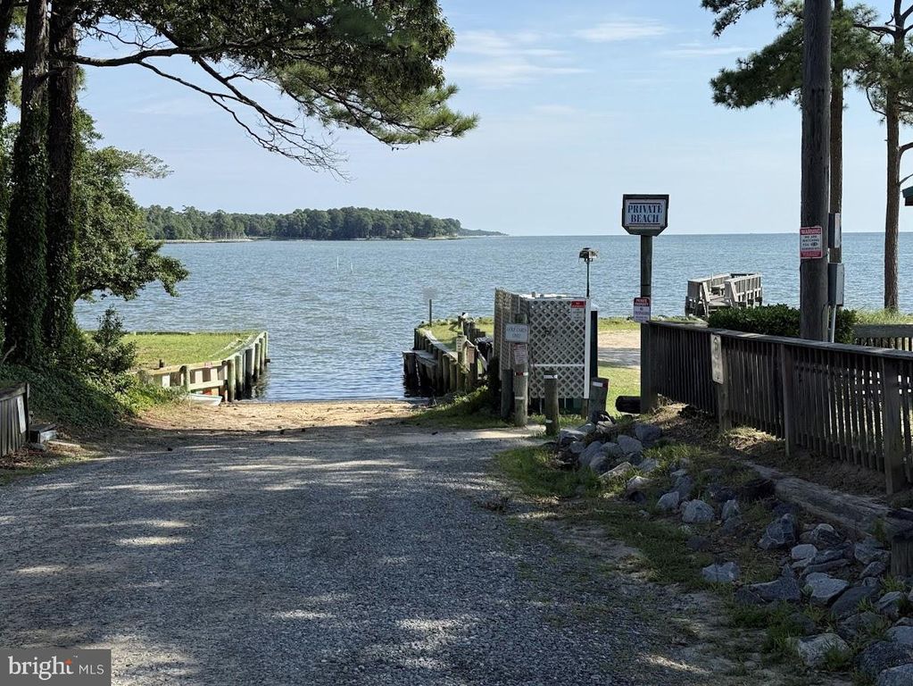 257 CHESAPEAKE BEACH RD, Reedville, VA 22539